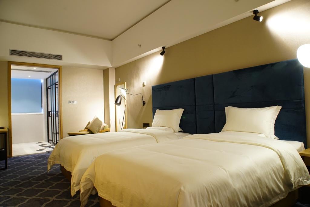 Flight One Hotel Shenzhen Zewnętrze zdjęcie